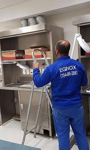 Mesa de macroscopia Mesa de macroscopia