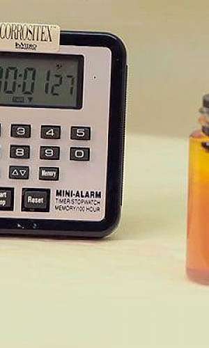 Teste de produtos corrosivo Teste de produtos corrosivo